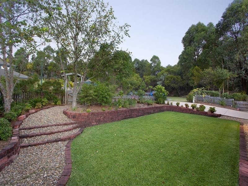 33 Rivergum Place, Mackenzie QLD 4156