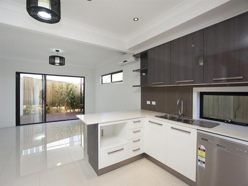 2A Lauder Street, Mount Gravatt East QLD 4122