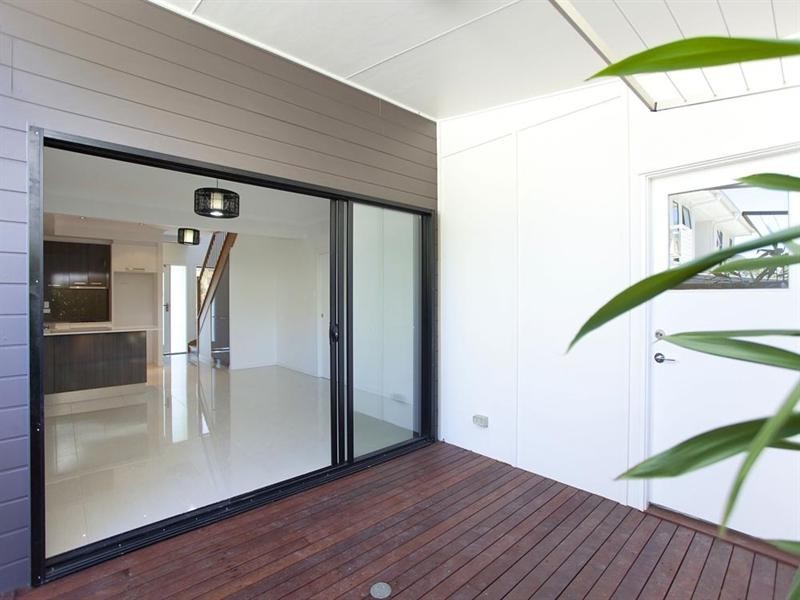 2A Lauder Street, Mount Gravatt East QLD 4122