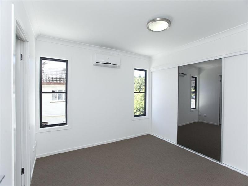 2A Lauder Street, Mount Gravatt East QLD 4122