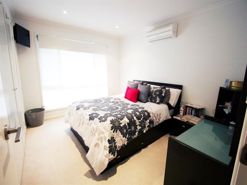 4 Banika Street, Mansfield QLD 4122