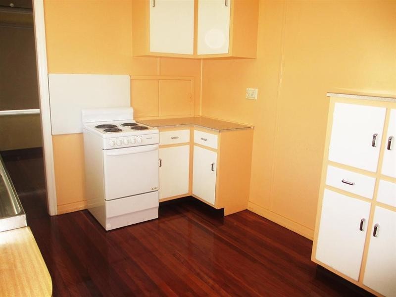 11 Gatton Street, Mount Gravatt East QLD 4122