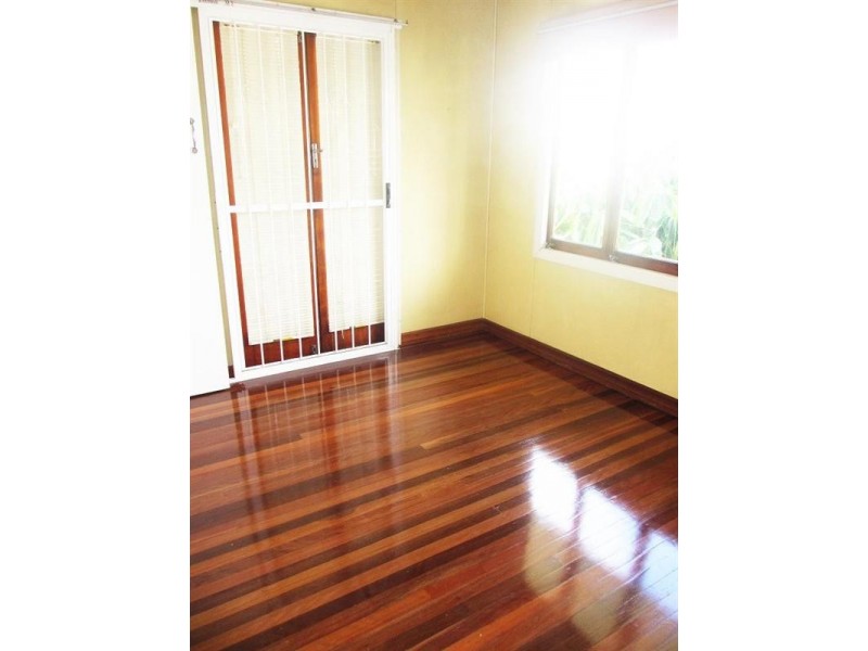 11 Gatton Street, Mount Gravatt East QLD 4122