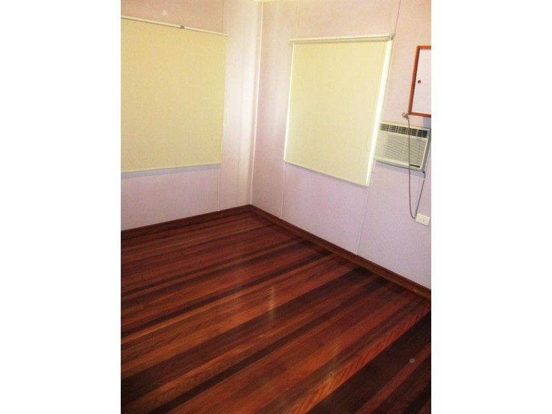 11 Gatton Street, Mount Gravatt East QLD 4122