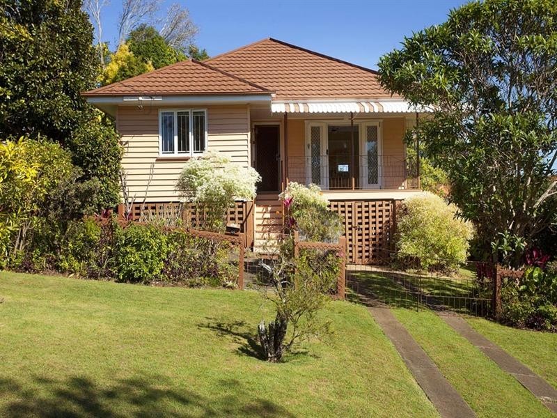 138 Hoff Street, Mount Gravatt East QLD 4122