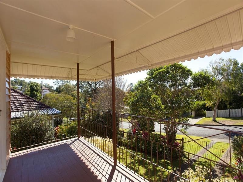 138 Hoff Street, Mount Gravatt East QLD 4122