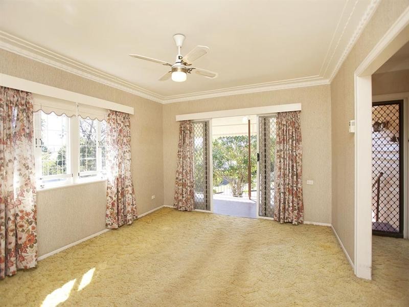 138 Hoff Street, Mount Gravatt East QLD 4122