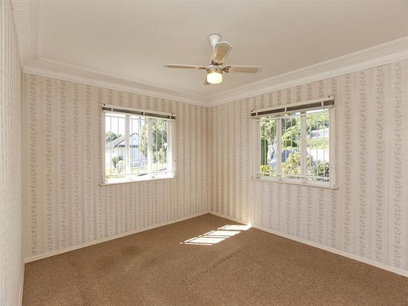 138 Hoff Street, Mount Gravatt East QLD 4122