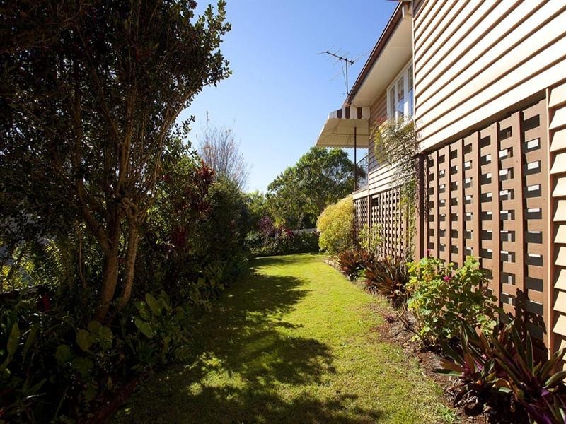 138 Hoff Street, Mount Gravatt East QLD 4122