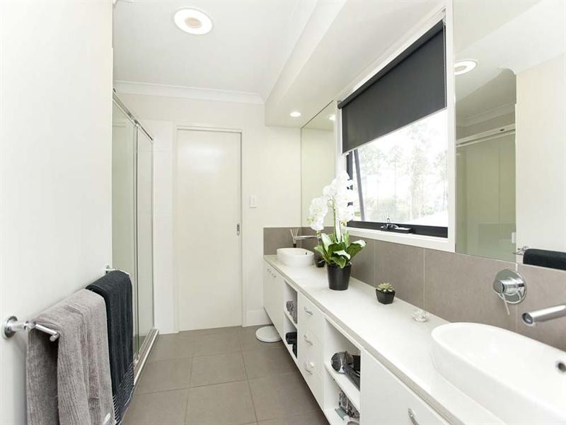 331 WISHART Road, Wishart QLD 4122