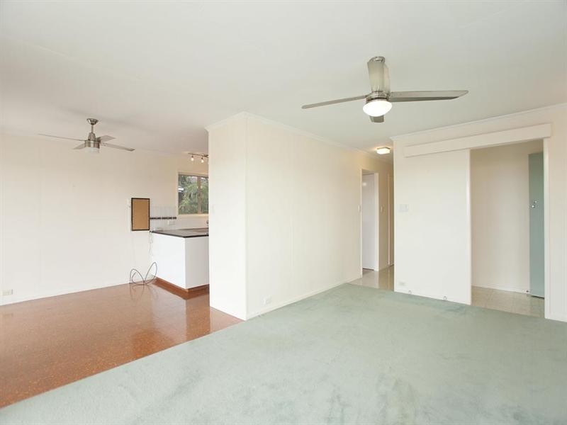 28 Fernshaw Street, Macgregor QLD 4109