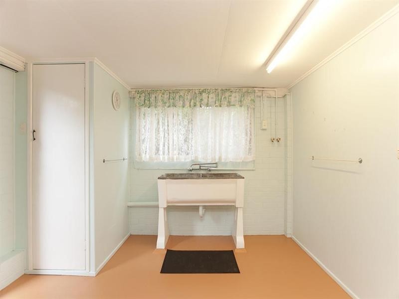 28 Fernshaw Street, Macgregor QLD 4109