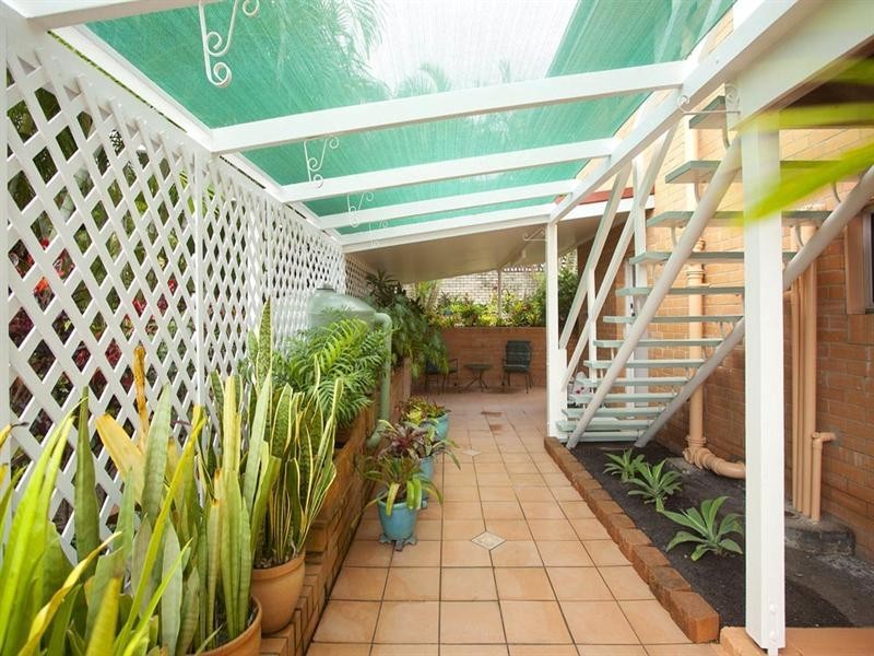 28 Fernshaw Street, Macgregor QLD 4109