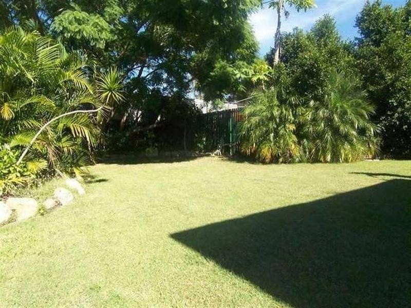 13 Liverpool Street, Eight Mile Plains QLD 4113
