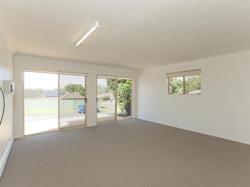 6 Cedarbird Court, Wishart QLD 4122