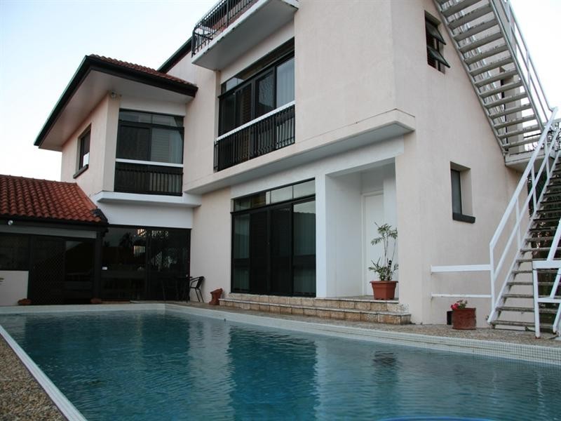 28 Unsworth Street, Belmont QLD 4153