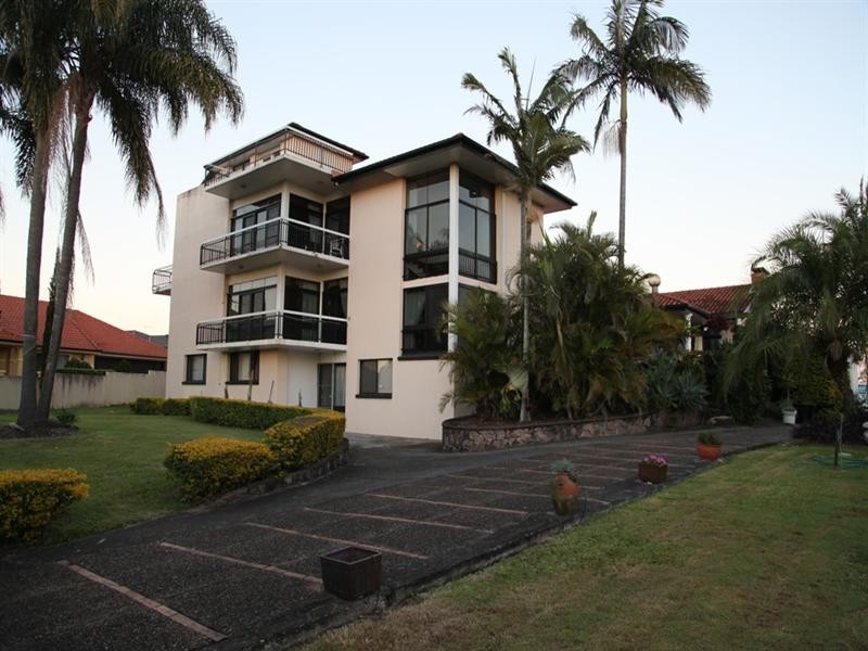28 Unsworth Street, Belmont QLD 4153