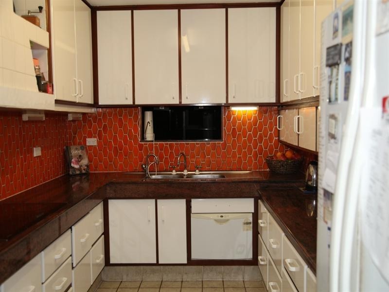 28 Unsworth Street, Belmont QLD 4153