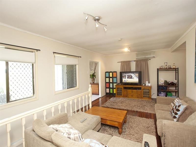 130 Mt Gravatt- Capalaba Road, Upper Mount Gravatt QLD 4122