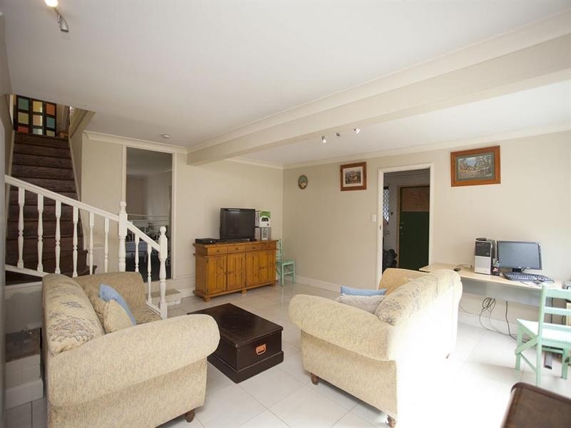 130 Mt Gravatt- Capalaba Road, Upper Mount Gravatt QLD 4122