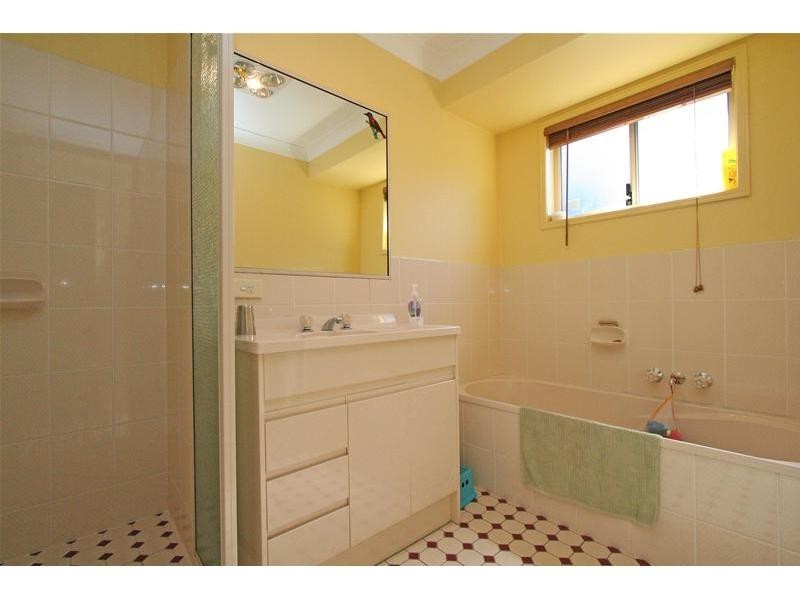 30 Adam Street, Oxenford QLD 4210