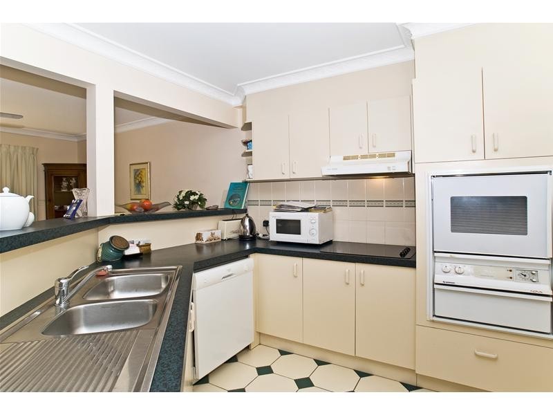 36 Weedons Road, Nerang QLD 4211