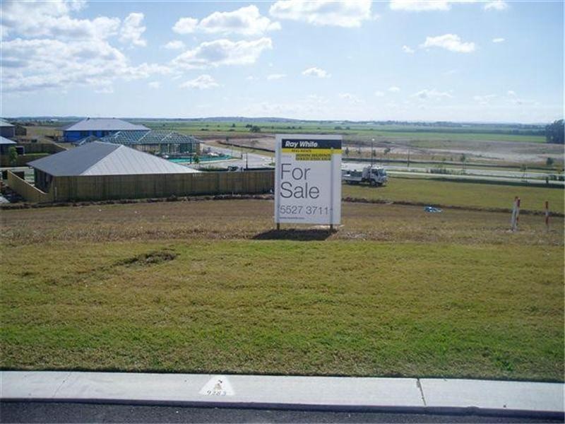 8 Keewong Street, Ormeau QLD 4208
