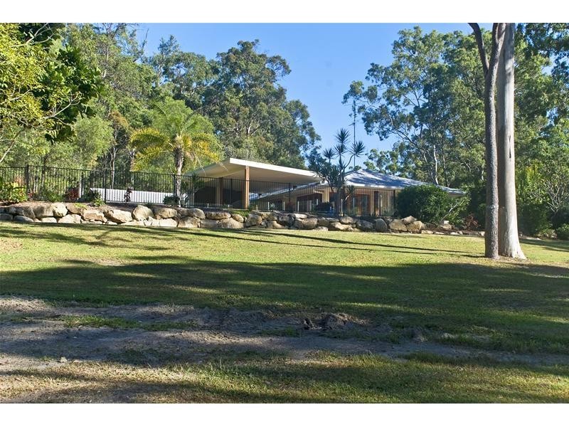 16 Tarawara Avenue, Tallai QLD 4213