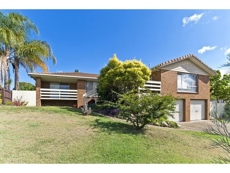 4 Jindabyne Court, Highland Park QLD 4211