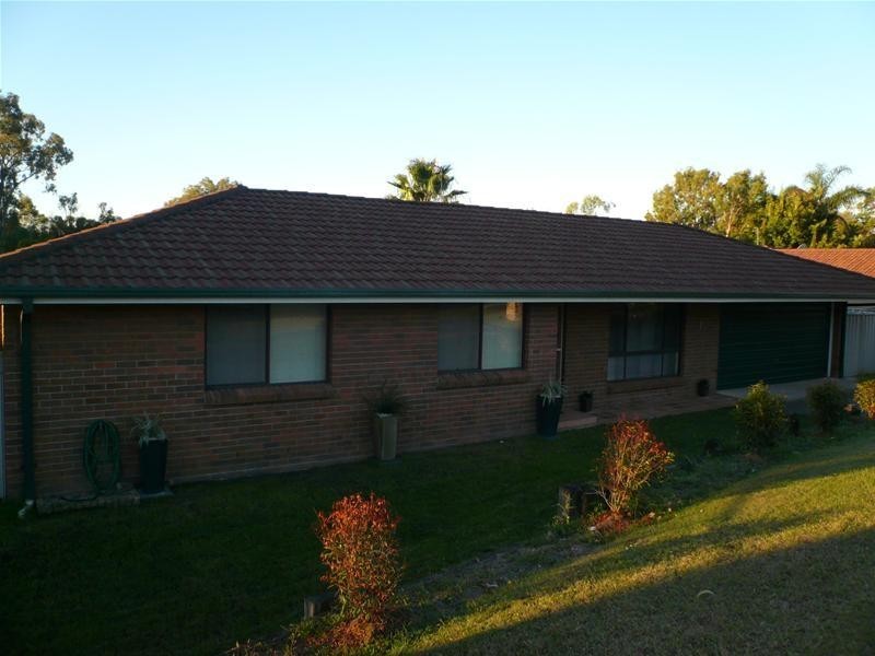 73 Alexander Drive, Highland Park QLD 4211