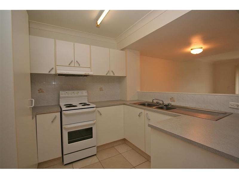 9/67 Nerang Street, Nerang QLD 4211