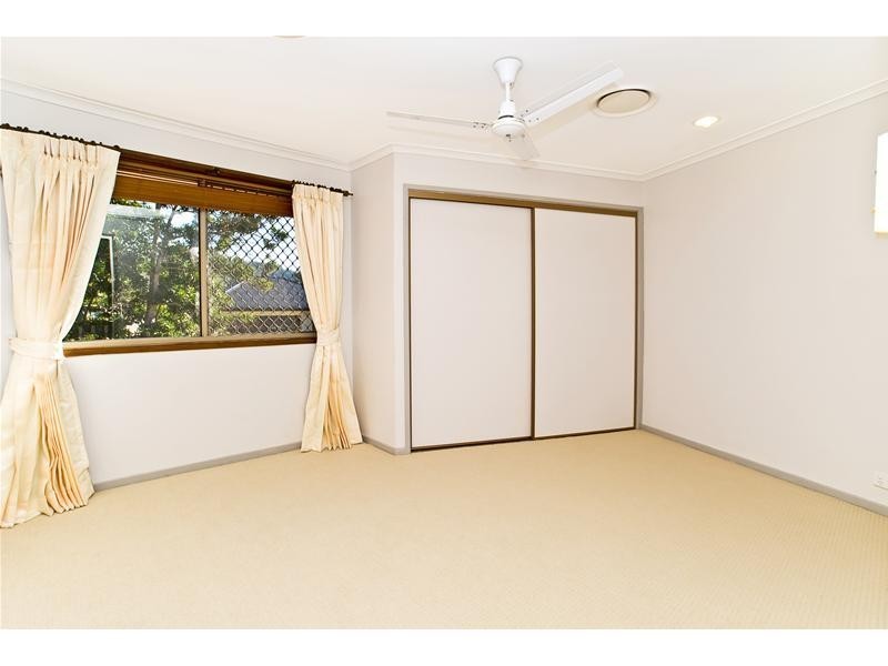 26 Vince Hinde Drive, Worongary QLD 4213