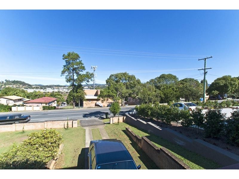 24 Nerang-Broadbeach Road, Nerang QLD 4211