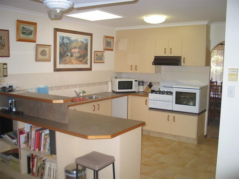 21 Merloo Drive, Nerang QLD 4211