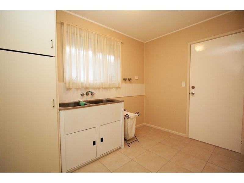 15 Bahloo Avenue, Palm Beach QLD 4221