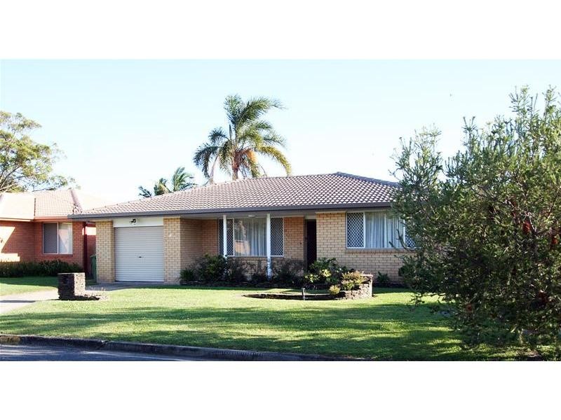 15 Bahloo Avenue, Palm Beach QLD 4221