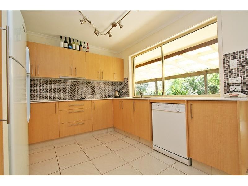 11 Ealing Court, Nerang QLD 4211