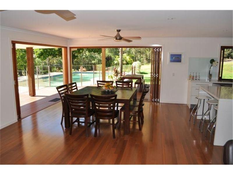 16 Tarawara Avenue, Tallai QLD 4213