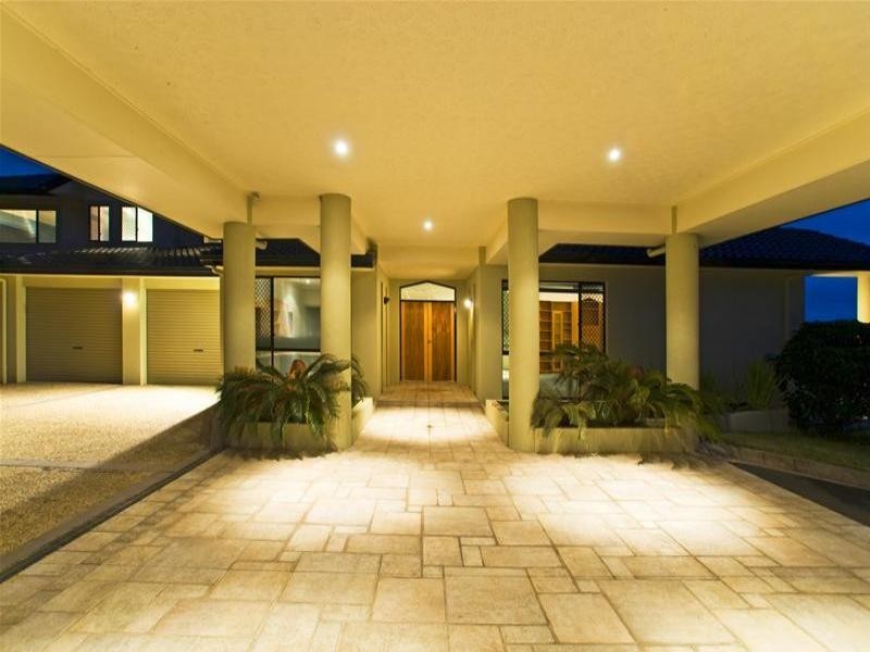 245 San Fernando Drive, Worongary QLD 4213