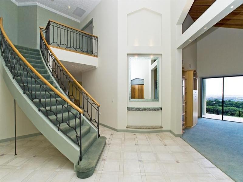 245 San Fernando Drive, Worongary QLD 4213