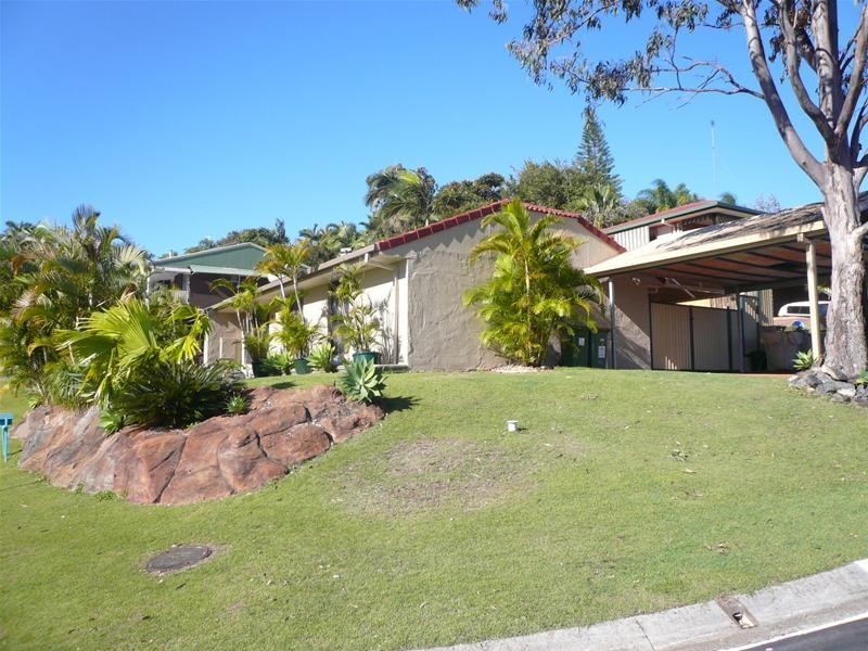 1 Ivy Street, Carrara QLD 4211