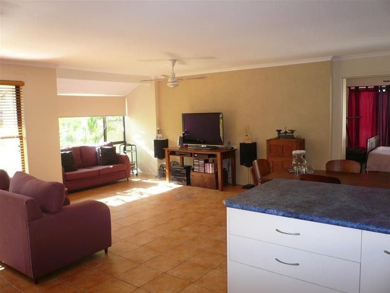 1 Ivy Street, Carrara QLD 4211