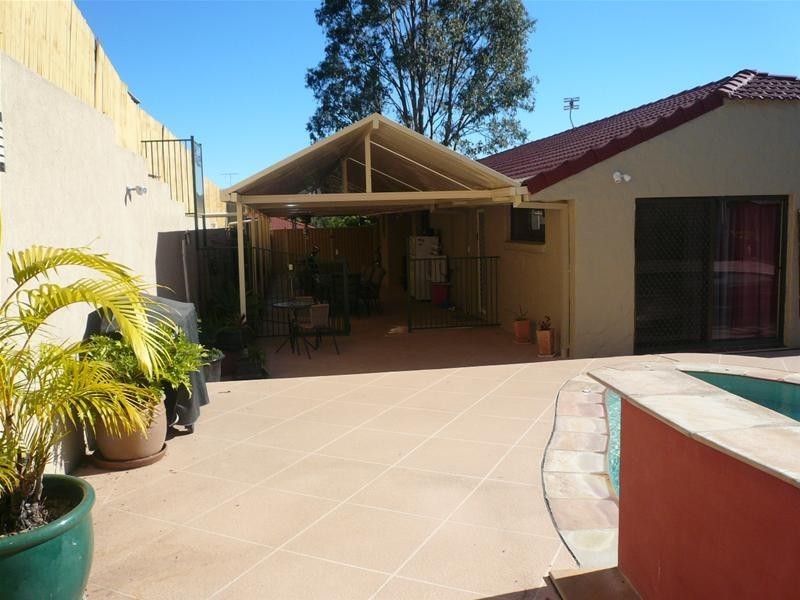 1 Ivy Street, Carrara QLD 4211