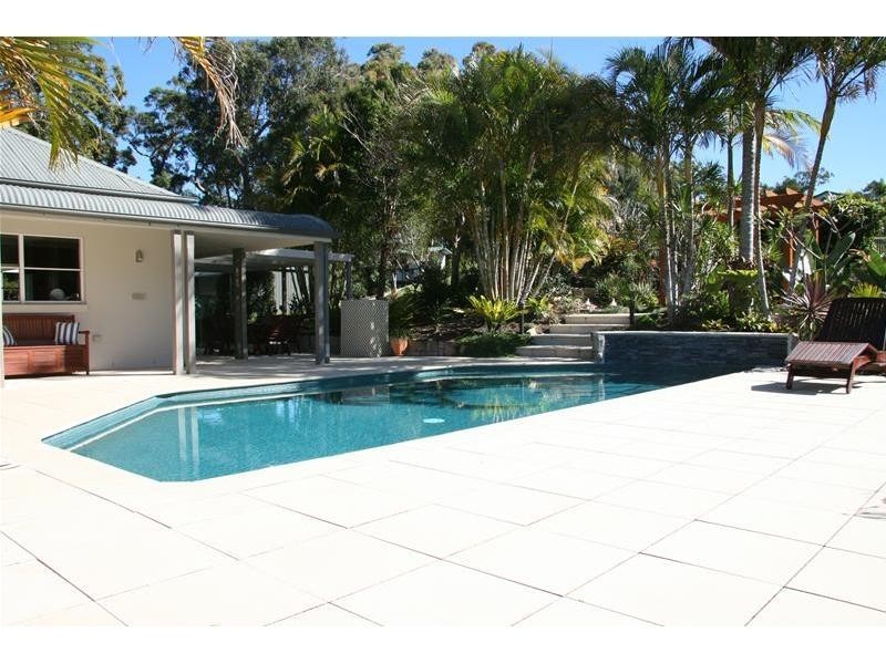 22 Brackenfield Court, Bonogin QLD 4213
