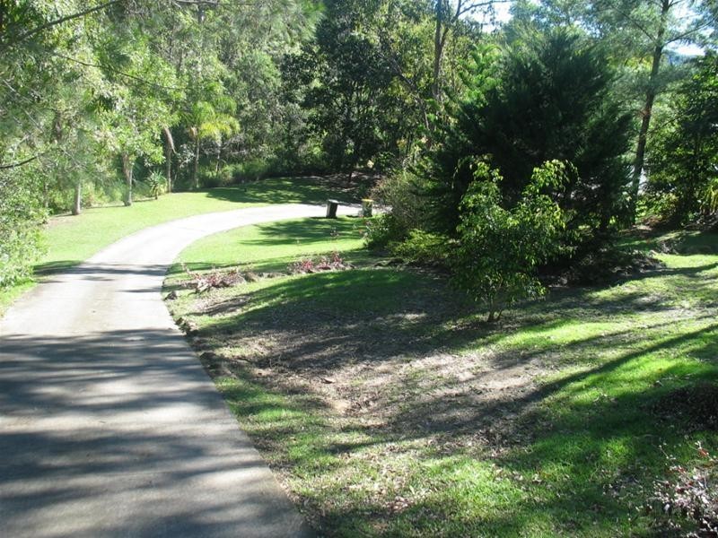 Highland Park QLD 4211