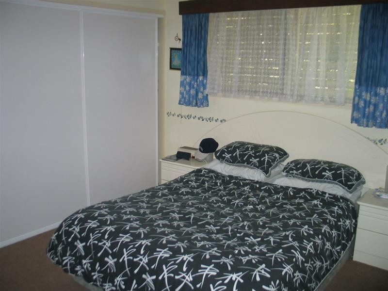 Highland Park QLD 4211