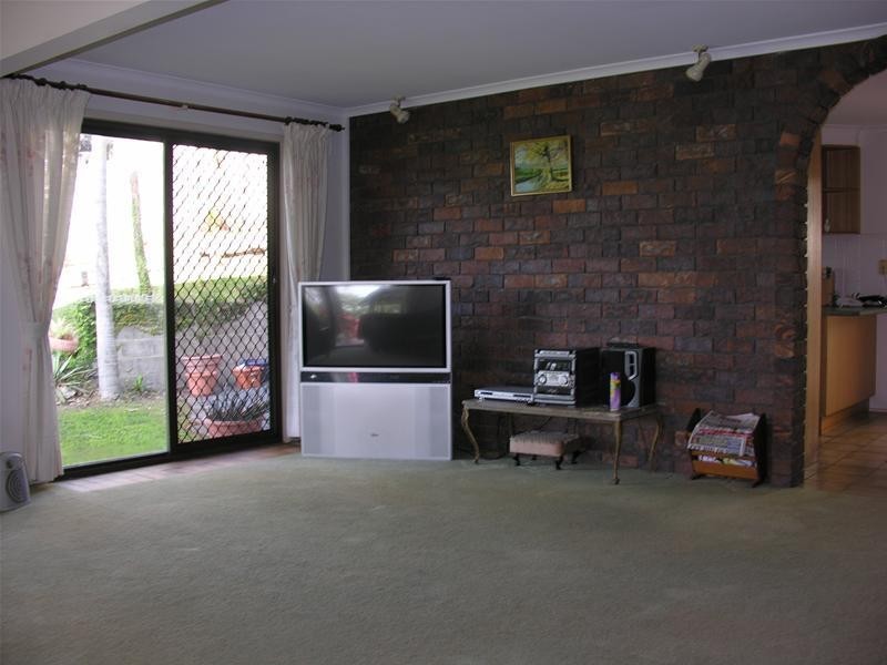 66 Castle Hill Drive, Gaven QLD 4211