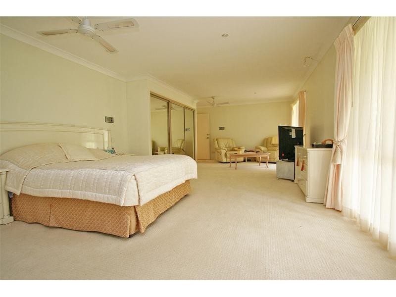 5 Foxtail Court, Tallai QLD 4213