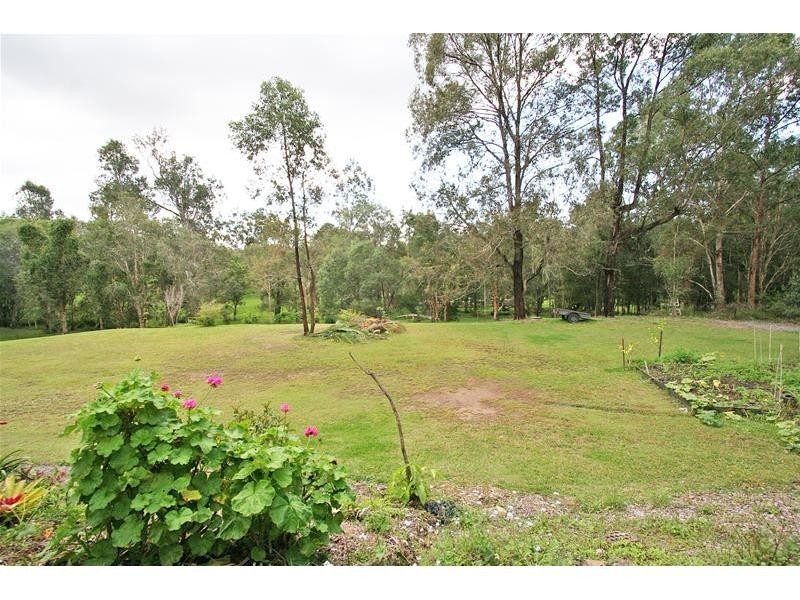 5 Foxtail Court, Tallai QLD 4213