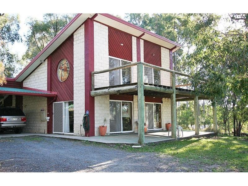 27 Columbine Way, Gaven QLD 4211